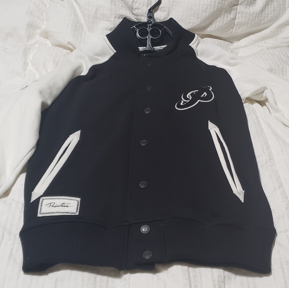 Primitive jacket